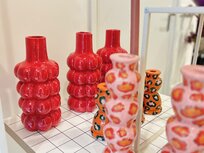 Vaas rood, aardewerk met mooie glans van Concept blanco